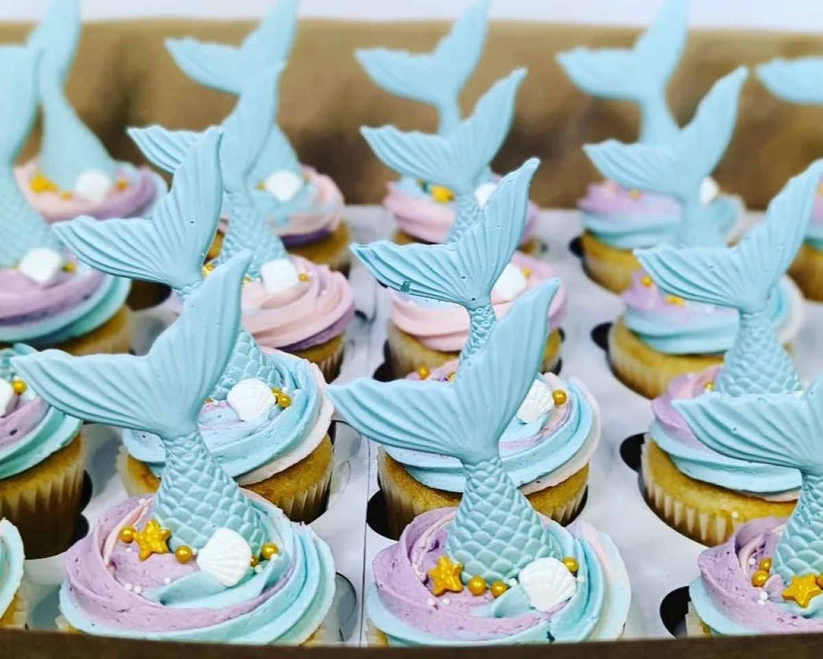 Mermaid tail cupcakes